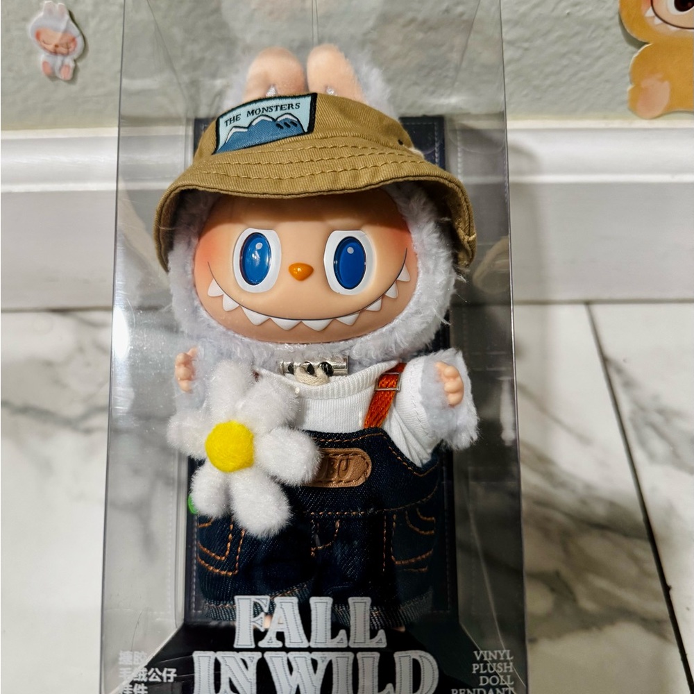 The Monsters FALL IN WILD - Vinyl Plush Doll Pendant Authentic POP MART